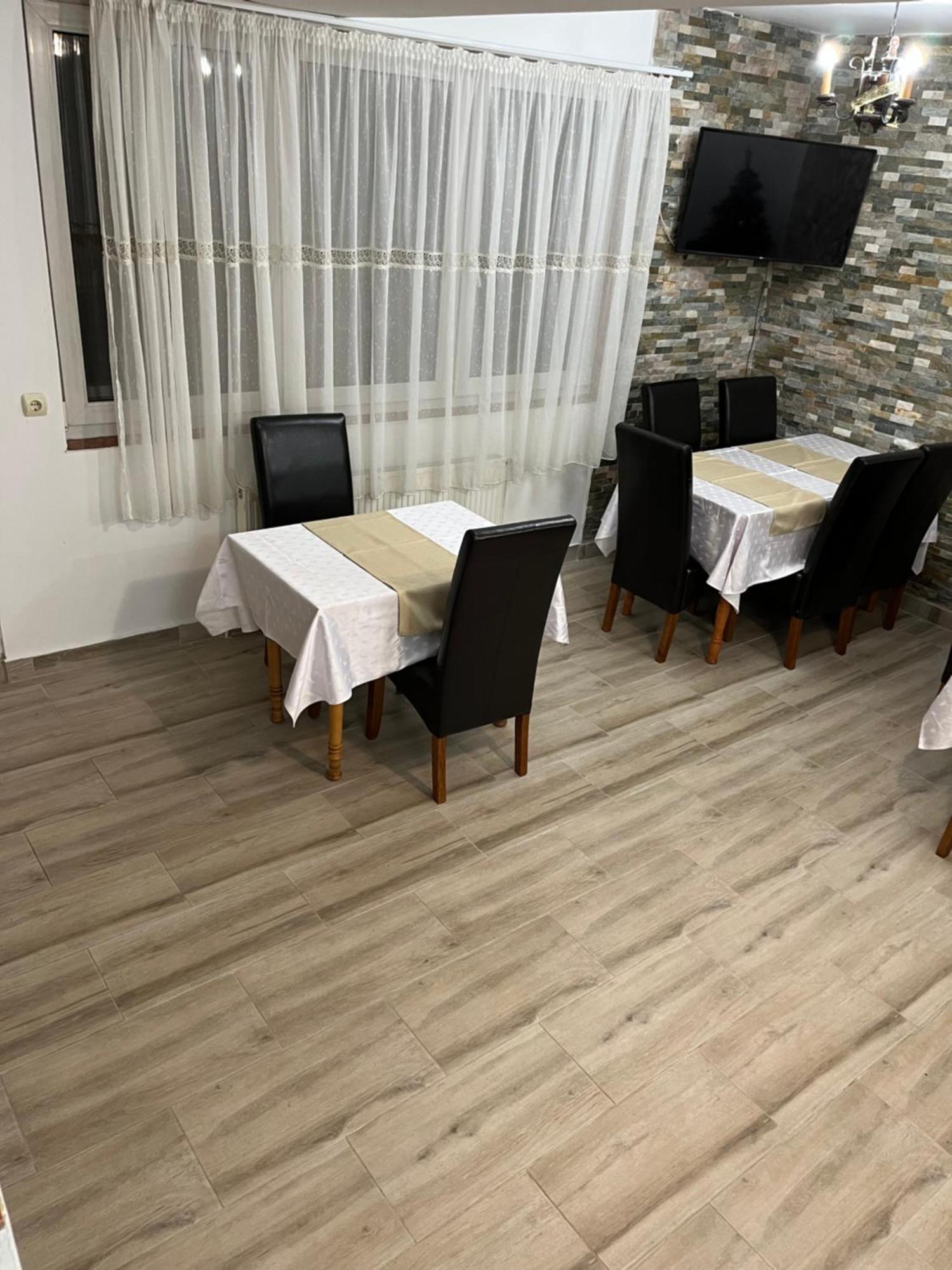 Casuta De Langa Padure Hotel Felsőmoécs Kültér fotó