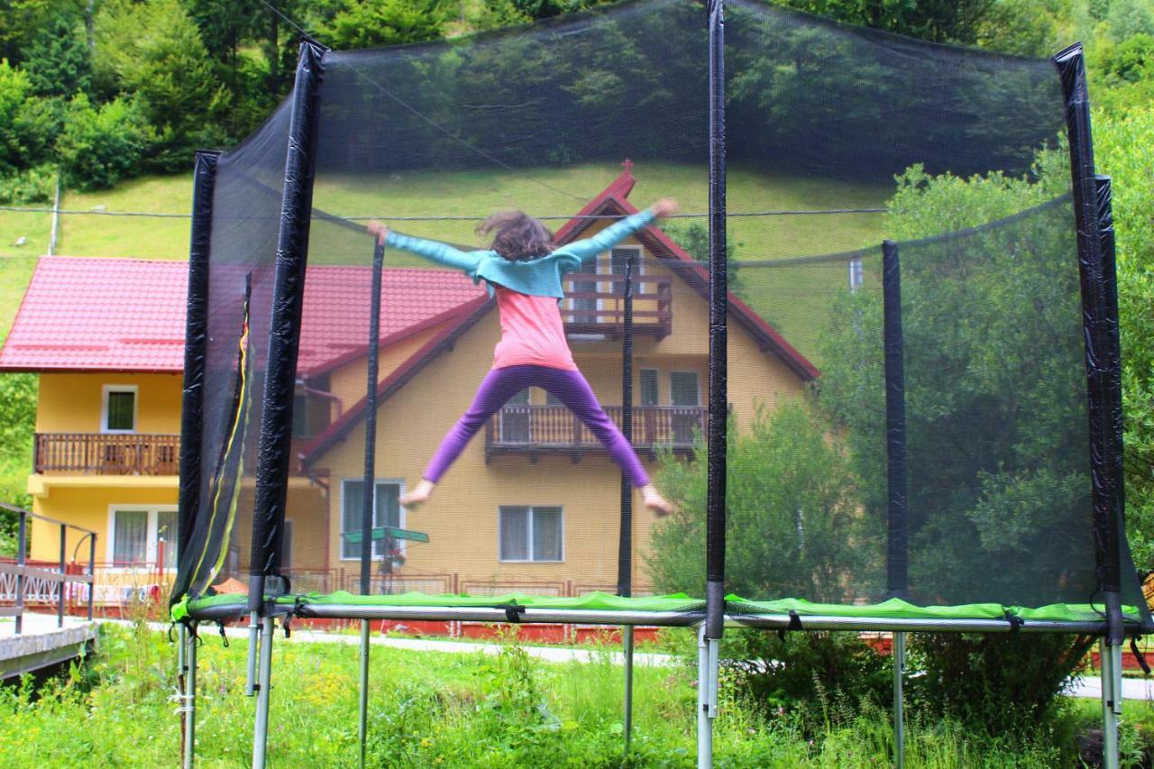 Casuta De Langa Padure Hotel Felsőmoécs Kültér fotó