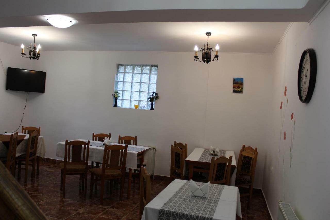 Casuta De Langa Padure Hotel Felsőmoécs Kültér fotó